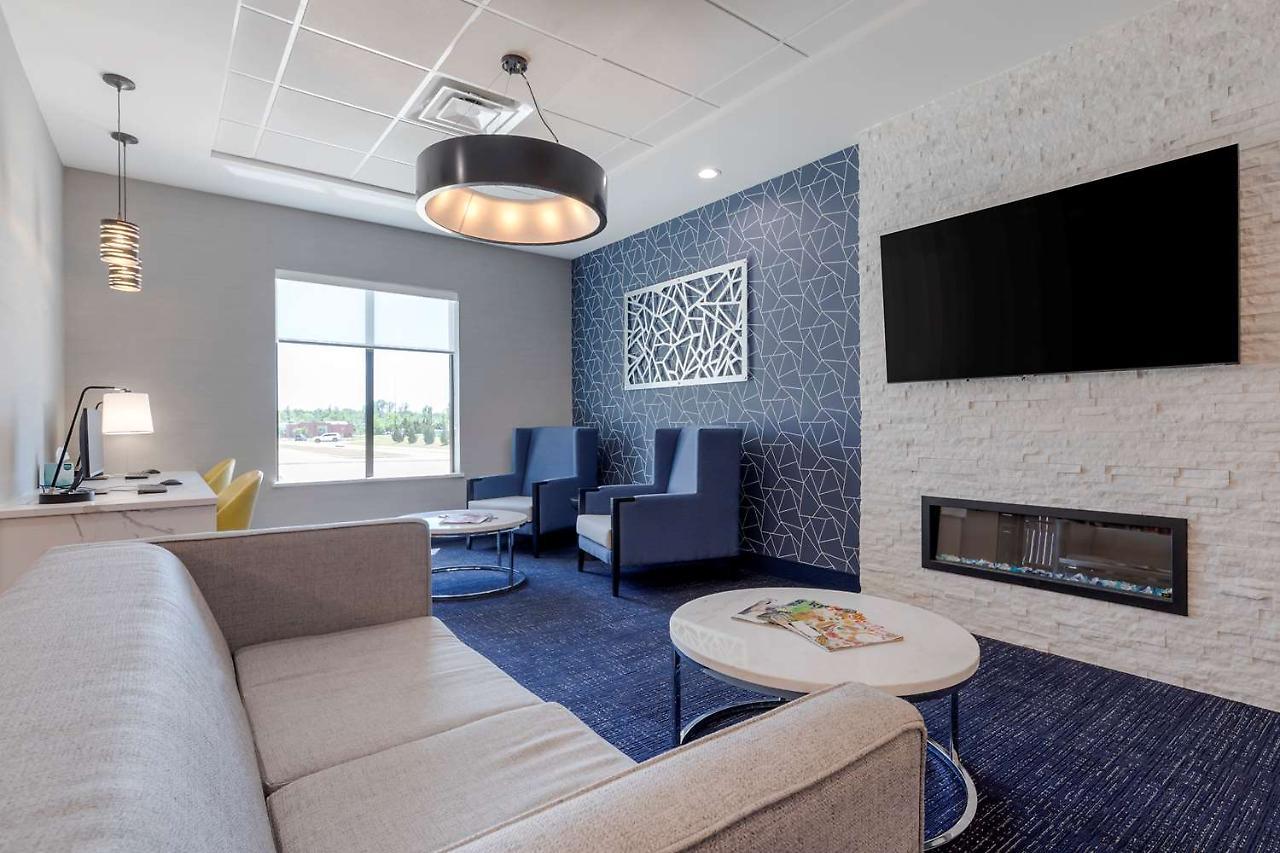 Best Western Plus Choctaw Inn & Suites Exteriér fotografie